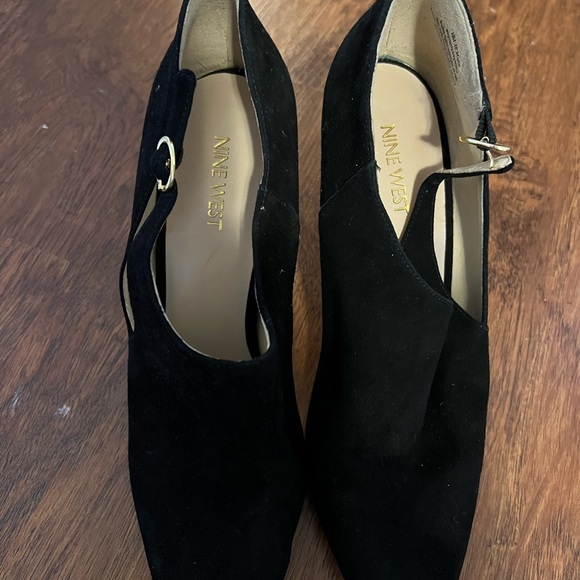 Nine West black boots Size 10 - Picture 2 of 2